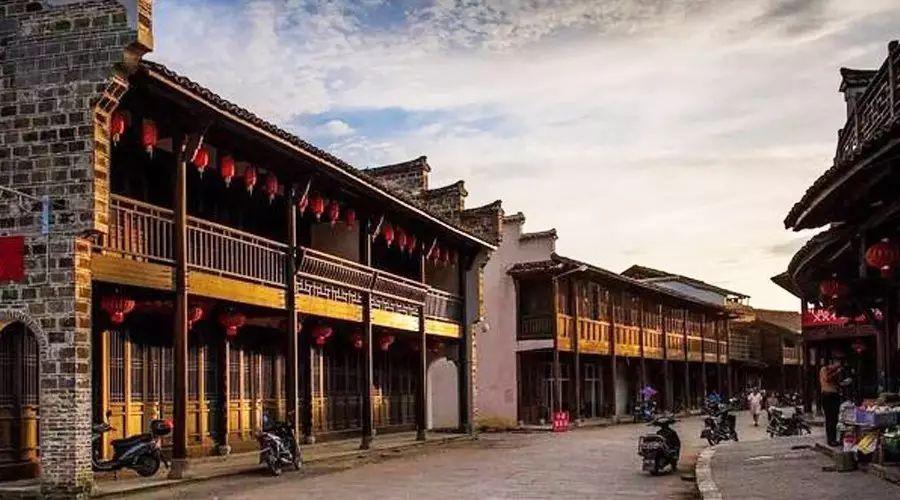 探索世界,与农村院墙外一小块地方归自己吗?怎么能合理使用?蜗牛一起问答